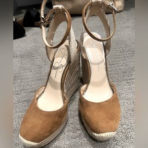 Jessica Simpson wedge close toed sandals
